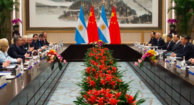 China bloqueó las importaciones de aceite de soja porque Macri frenó las represas en Santa Cruz